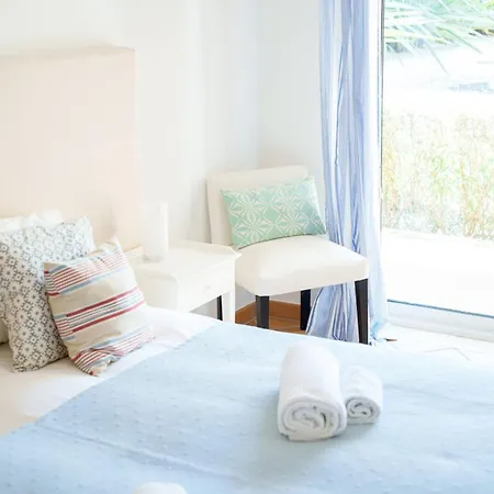 Sunset Retreat, Del Rey C7 Апартаменты