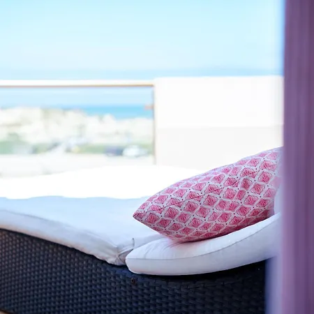 Sunset Retreat, Del Rey C7 Апартаменты *