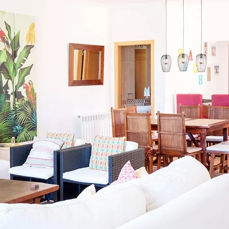 Sunset Retreat, Del Rey C7 Апартаменты